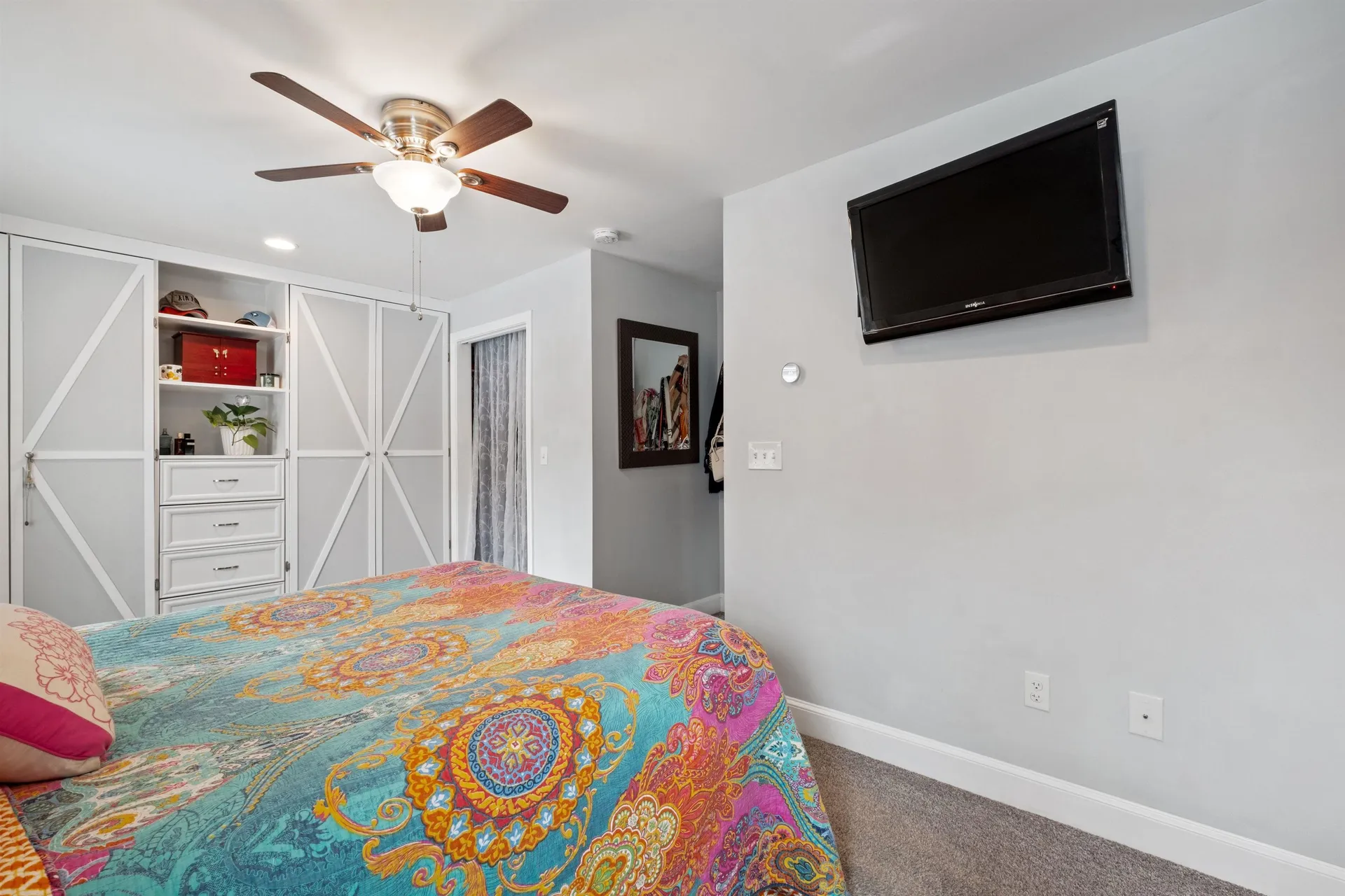 4 Gloria Street Rochester NH 03867