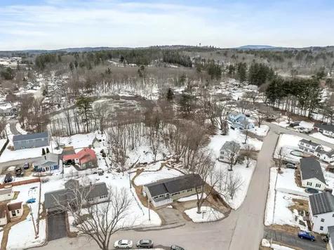 4 Gloria Street Rochester NH 03867