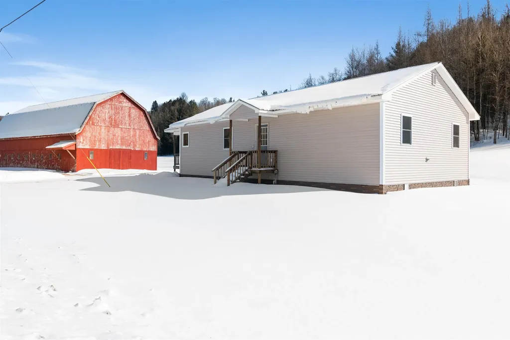 14 East Richford Slide Road Richford VT 05471