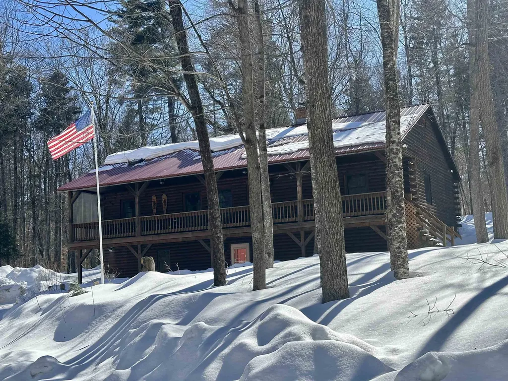 4138 West Hill Road S Jamaica VT 05343