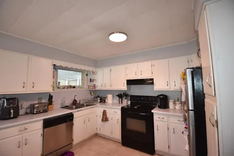 24 Mountain View Lane Vergennes VT 05491
