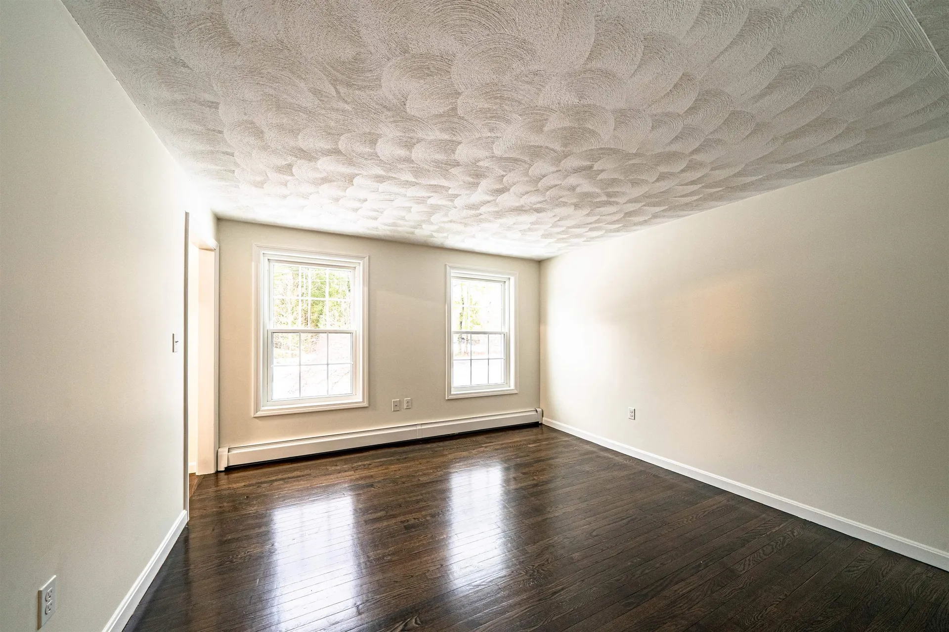 2 Treaty Court Sandown NH 03873