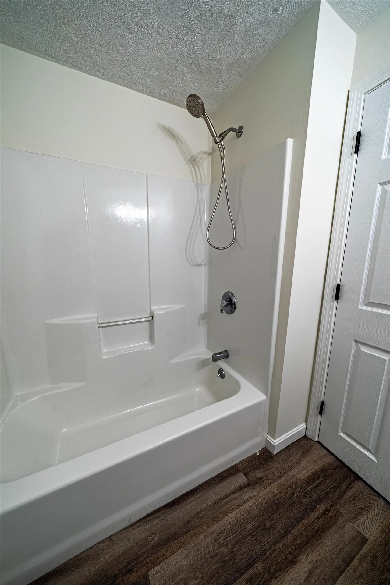 2 Treaty Court Sandown NH 03873