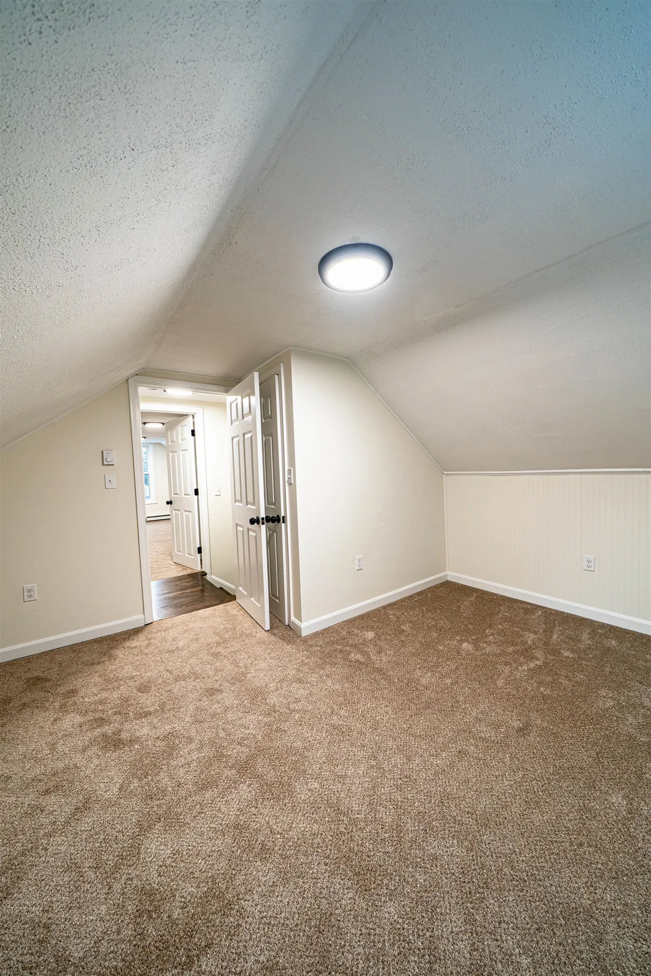 2 Treaty Court Sandown NH 03873