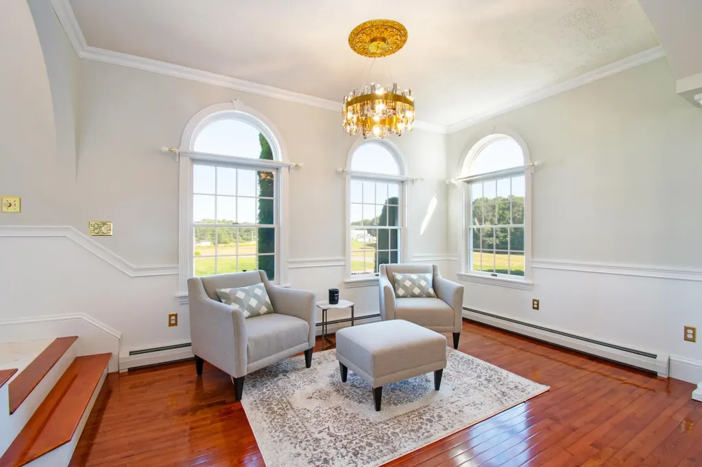 176 Annabessacook Road Winthrop ME 04364-3838