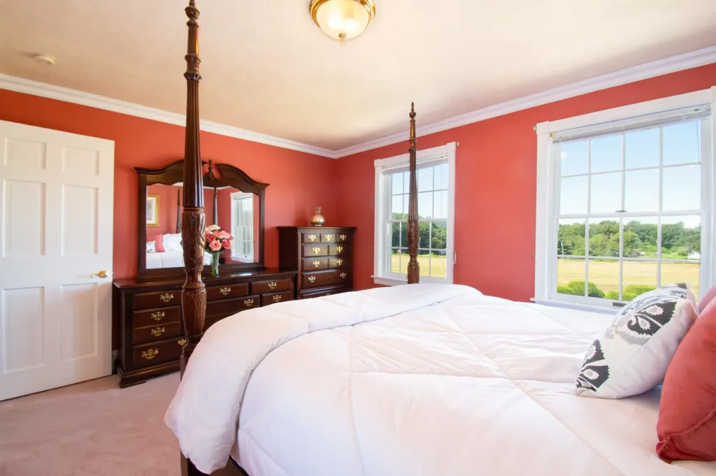 176 Annabessacook Road Winthrop ME 04364-3838
