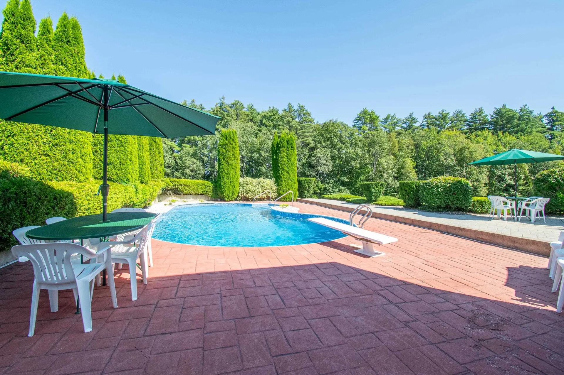 176 Annabessacook Road Winthrop ME 04364-3838
