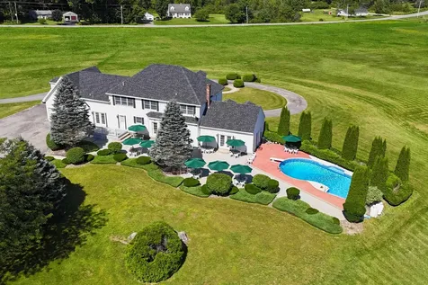 172-B Annabessacook Road Winthrop ME 04364-3838