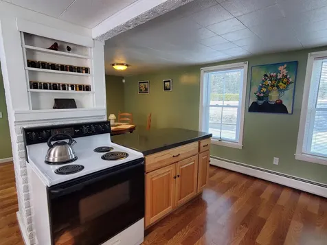 40 Ellis Lane Claremont NH 03743