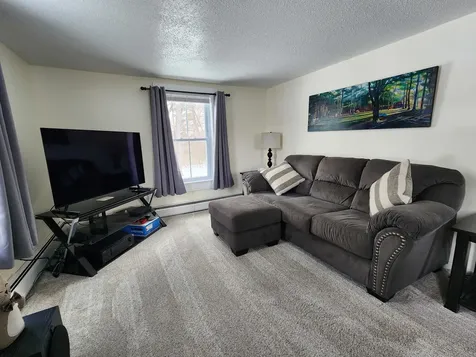 40 Ellis Lane Claremont NH 03743
