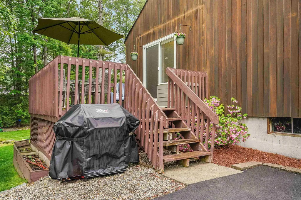27 Cypress Road Milford NH 03055