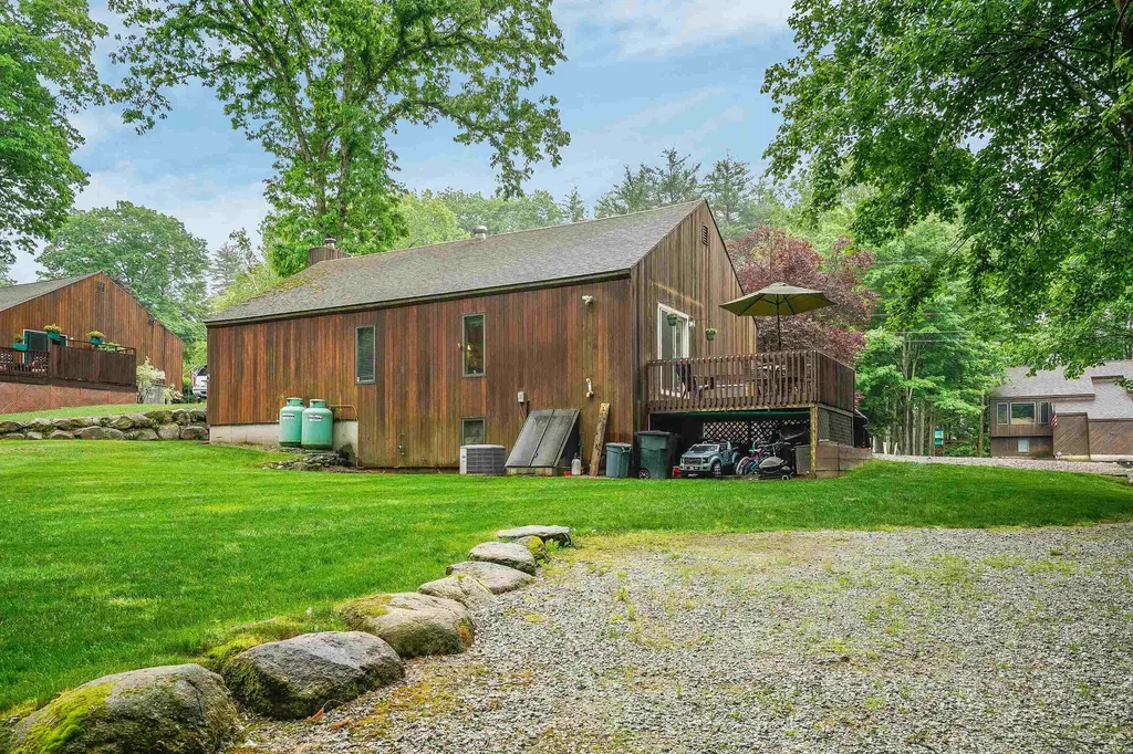 27 Cypress Road Milford NH 03055