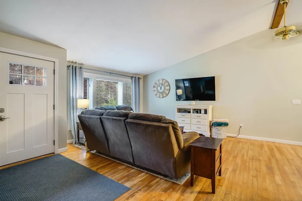 27 Cypress Road Milford NH 03055