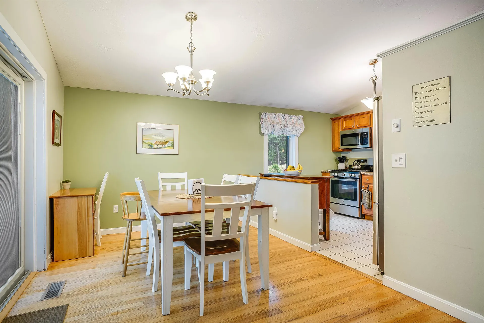 27 Cypress Road Milford NH 03055