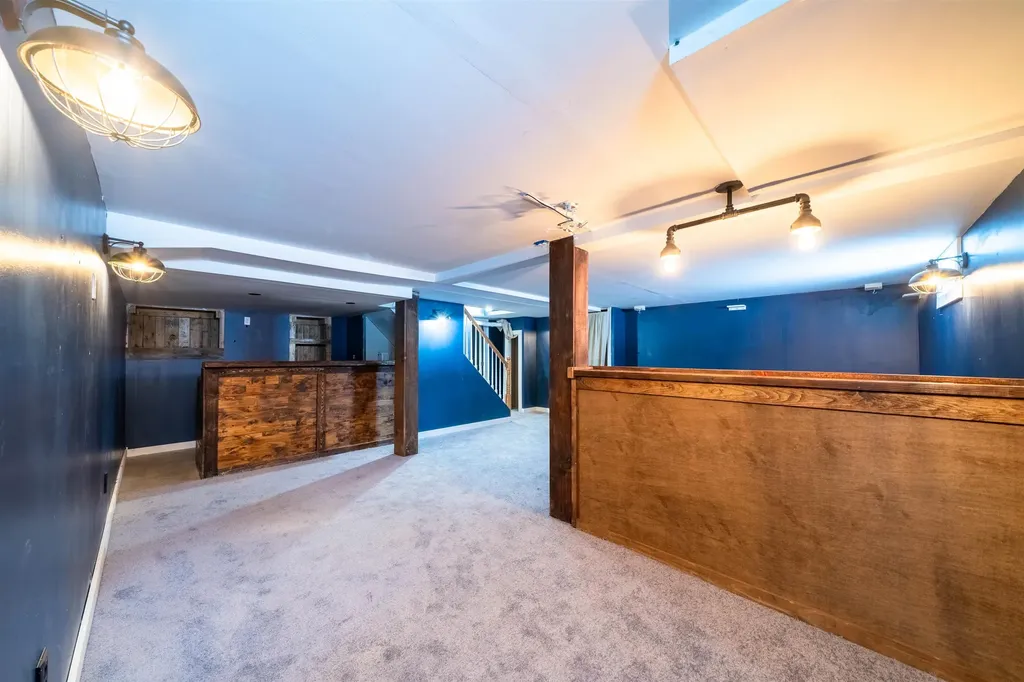 22 Deerfield Court Rochester NH 03868