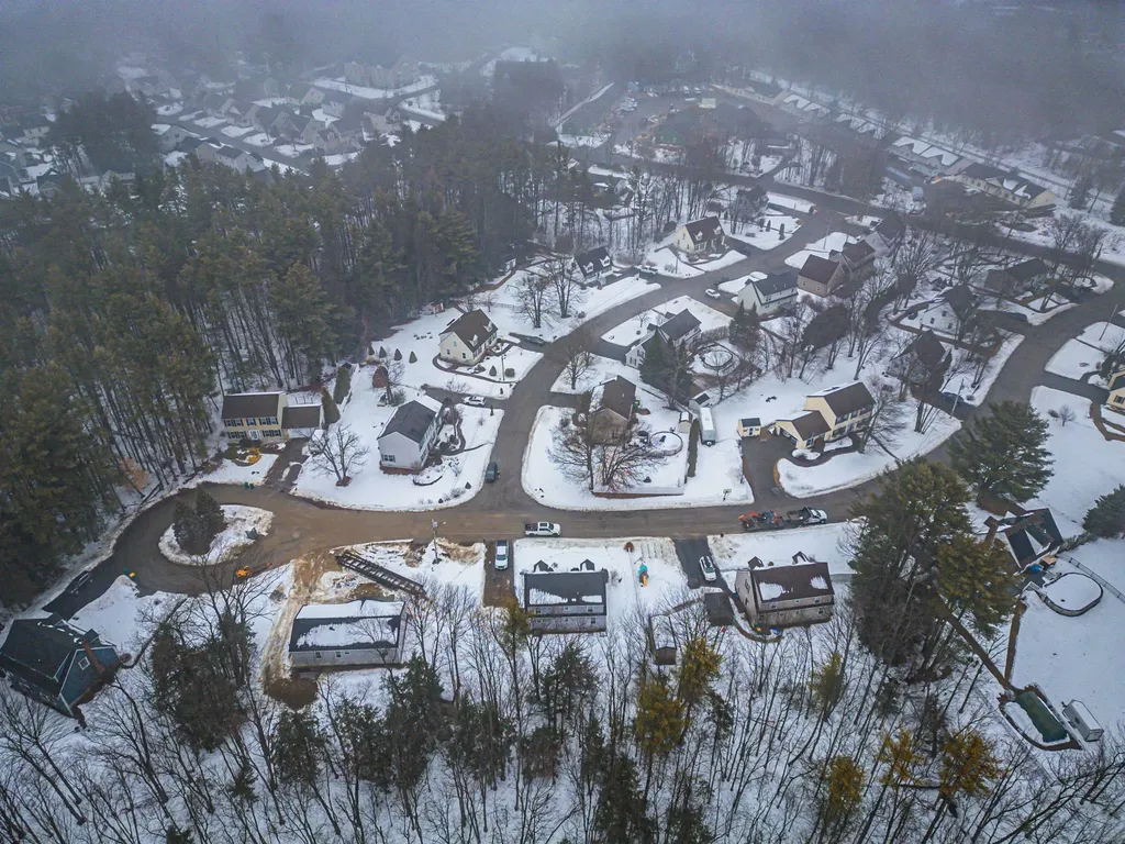 22 Deerfield Court Rochester NH 03868