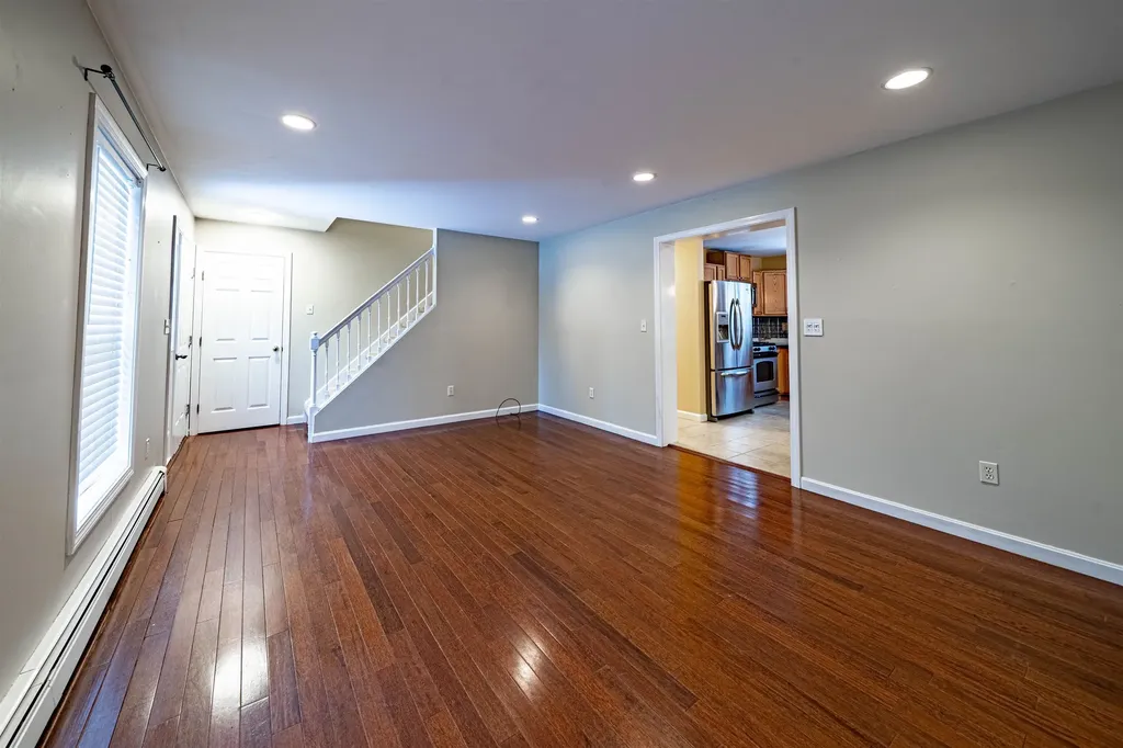 22 Deerfield Court Rochester NH 03868