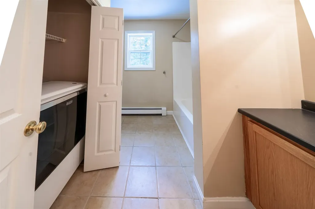 22 Deerfield Court Rochester NH 03868