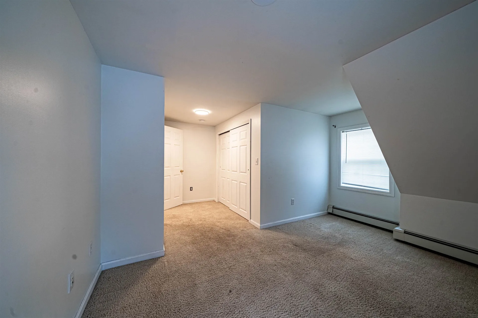 22 Deerfield Court Rochester NH 03868