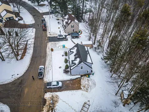 22 Deerfield Court Rochester NH 03868