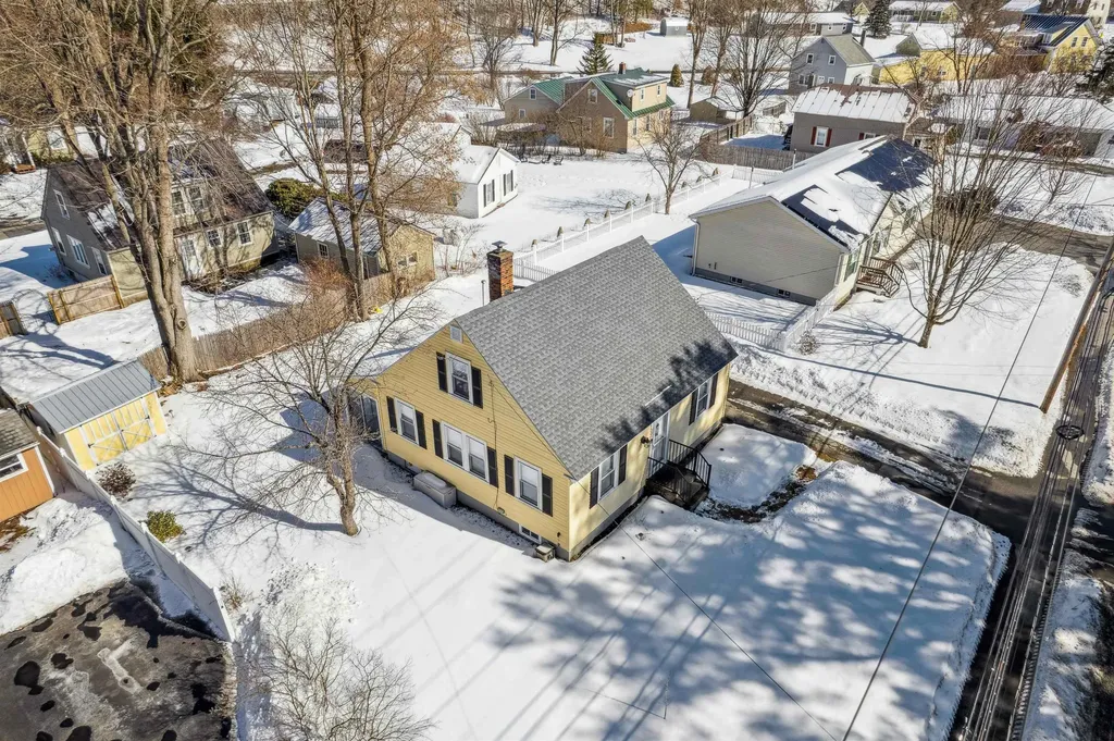 161 Bank Street Extension Lebanon NH 03766