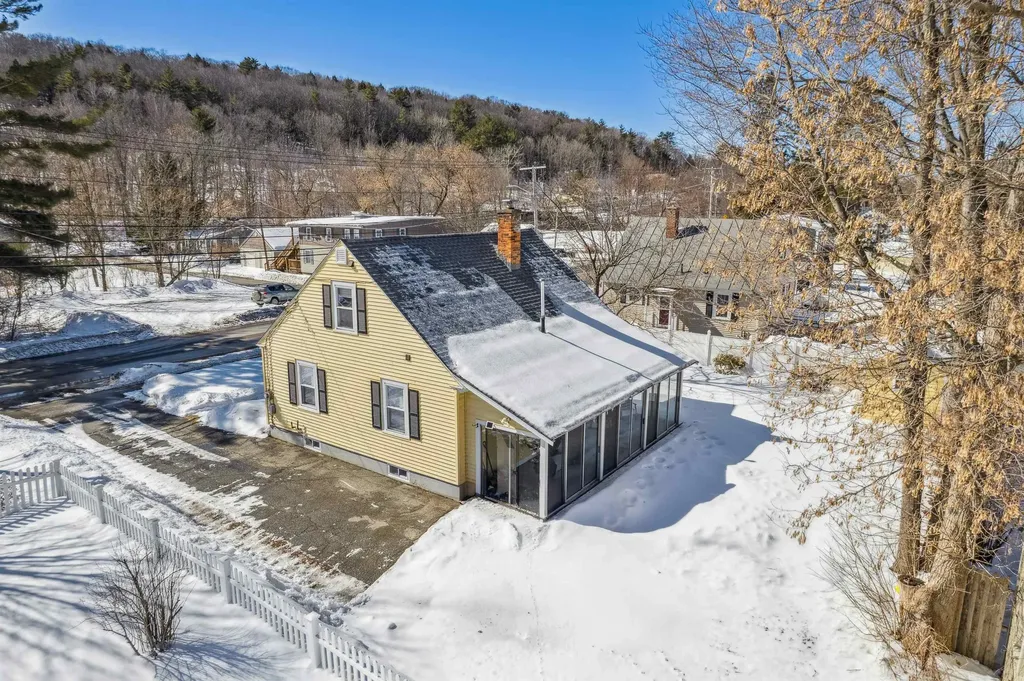 161 Bank Street Extension Lebanon NH 03766