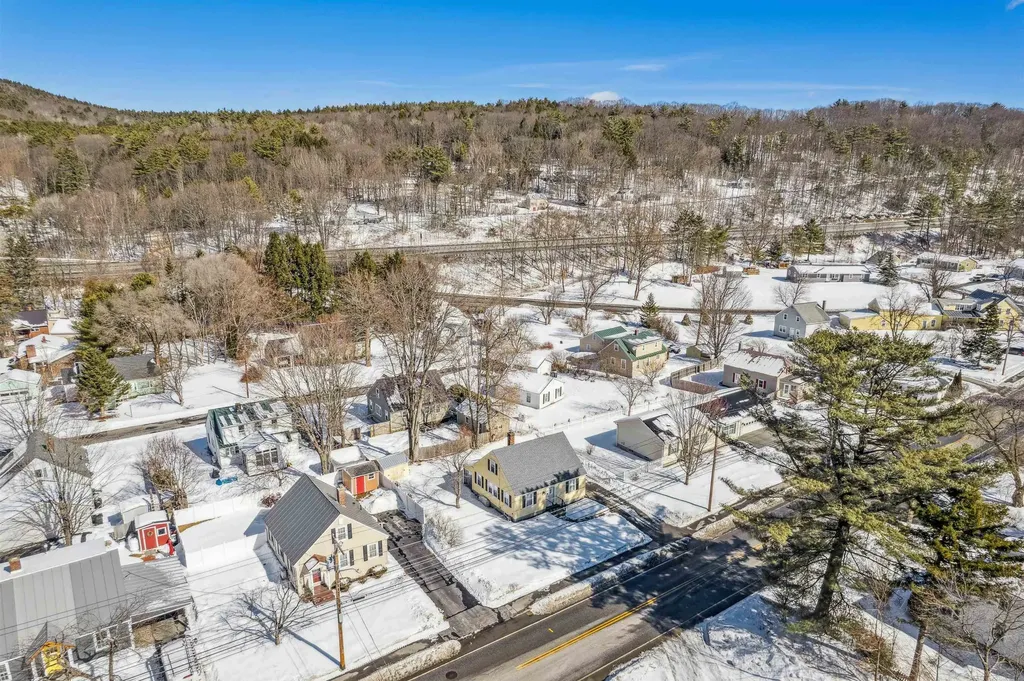 161 Bank Street Extension Lebanon NH 03766