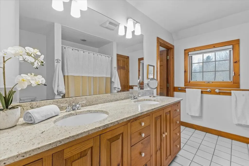 133 Hollow View Road Stowe VT 05672