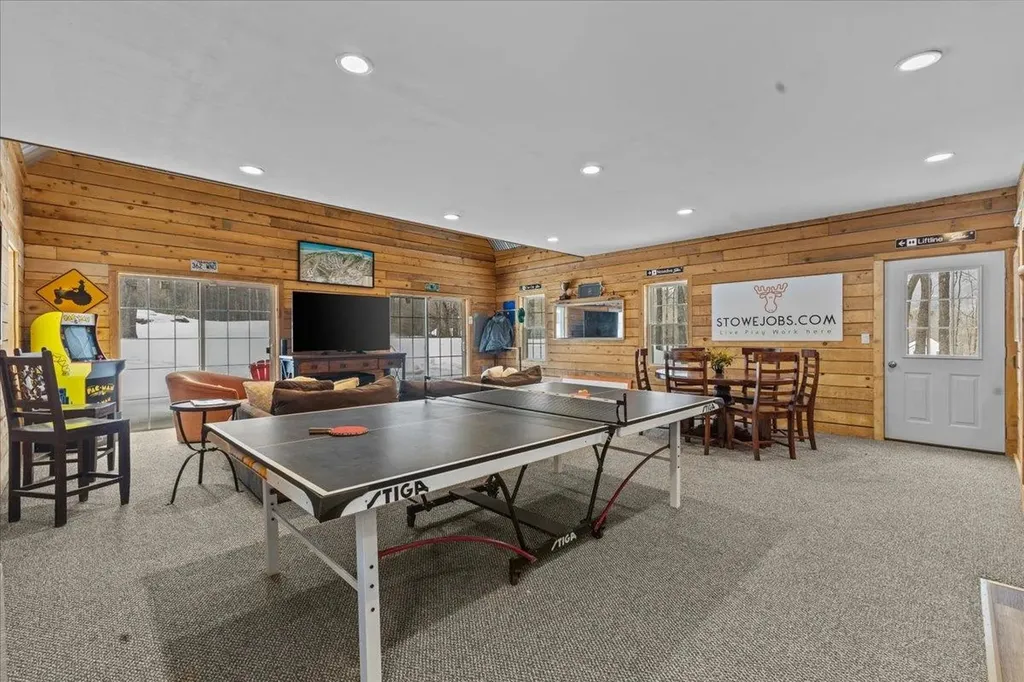 133 Hollow View Road Stowe VT 05672