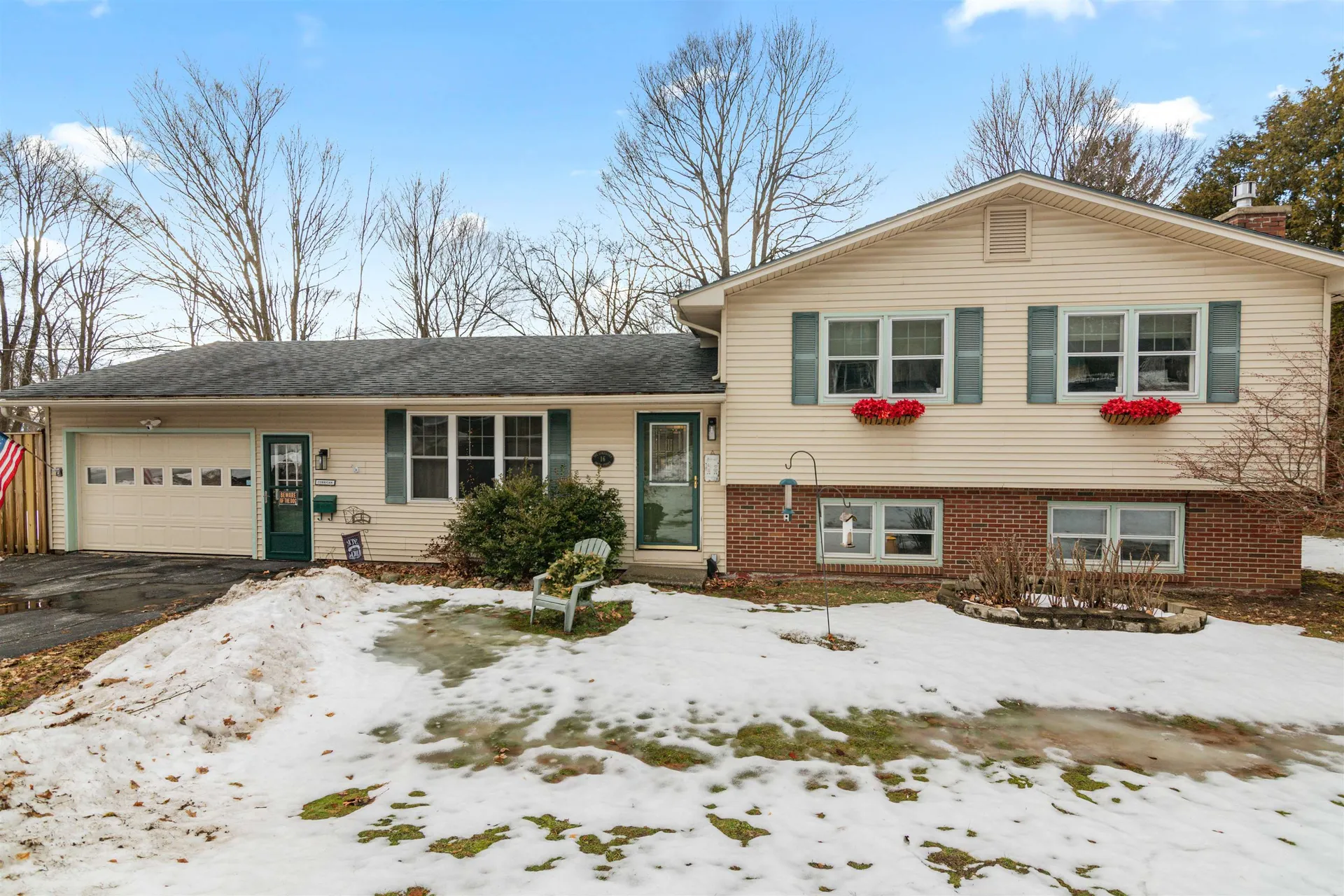 16 Smith Street St. Albans City VT 05478