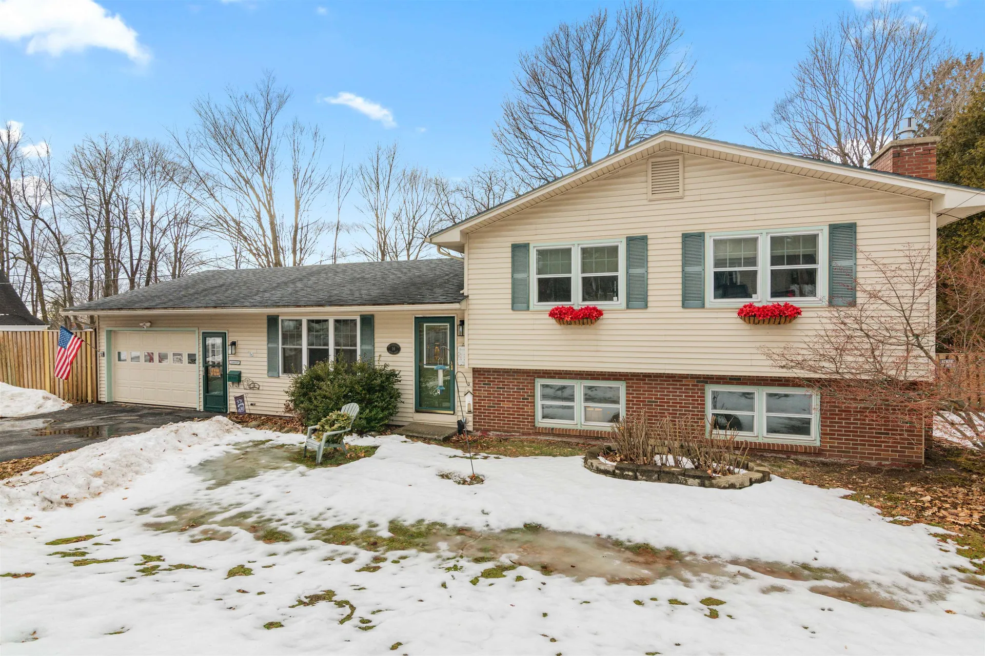 16 Smith Street St. Albans City VT 05478