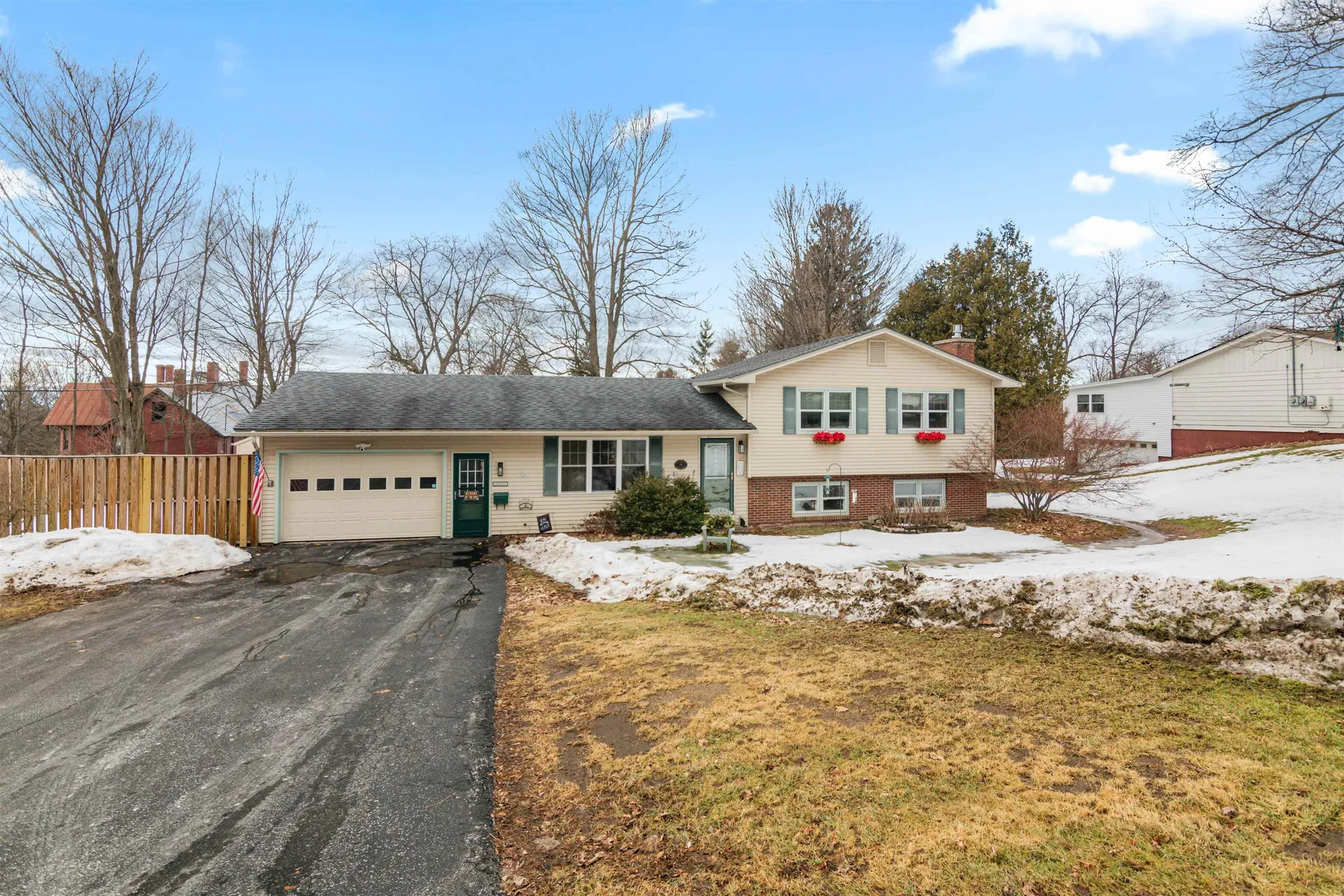 16 Smith Street St. Albans City VT 05478