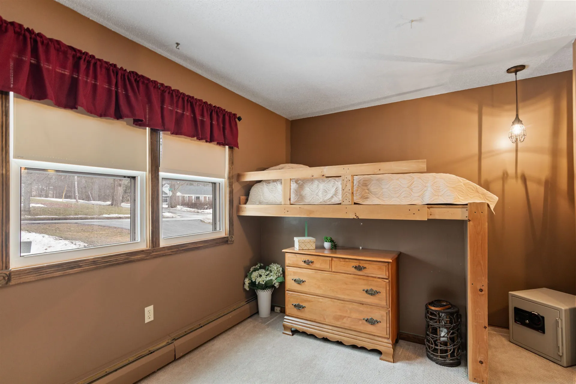 16 Smith Street St. Albans City VT 05478