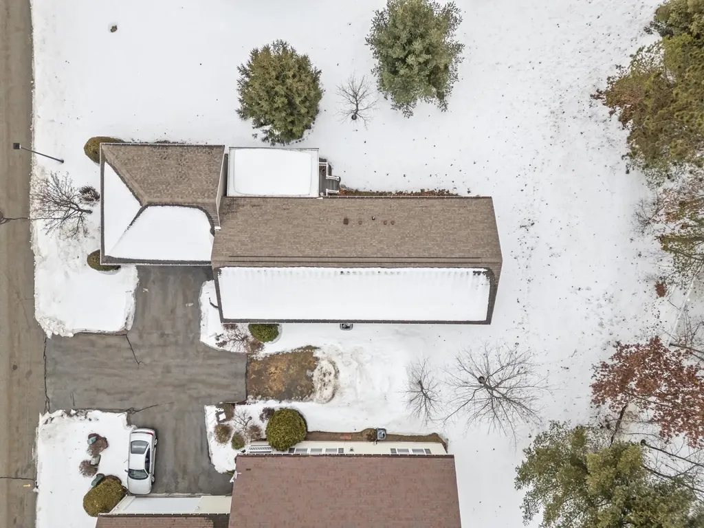 23 Ironwood Circle Hooksett NH 03106