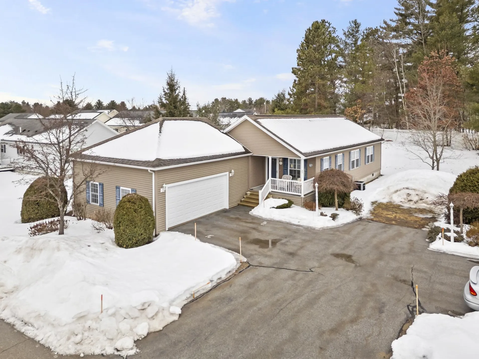 23 Ironwood Circle Hooksett NH 03106