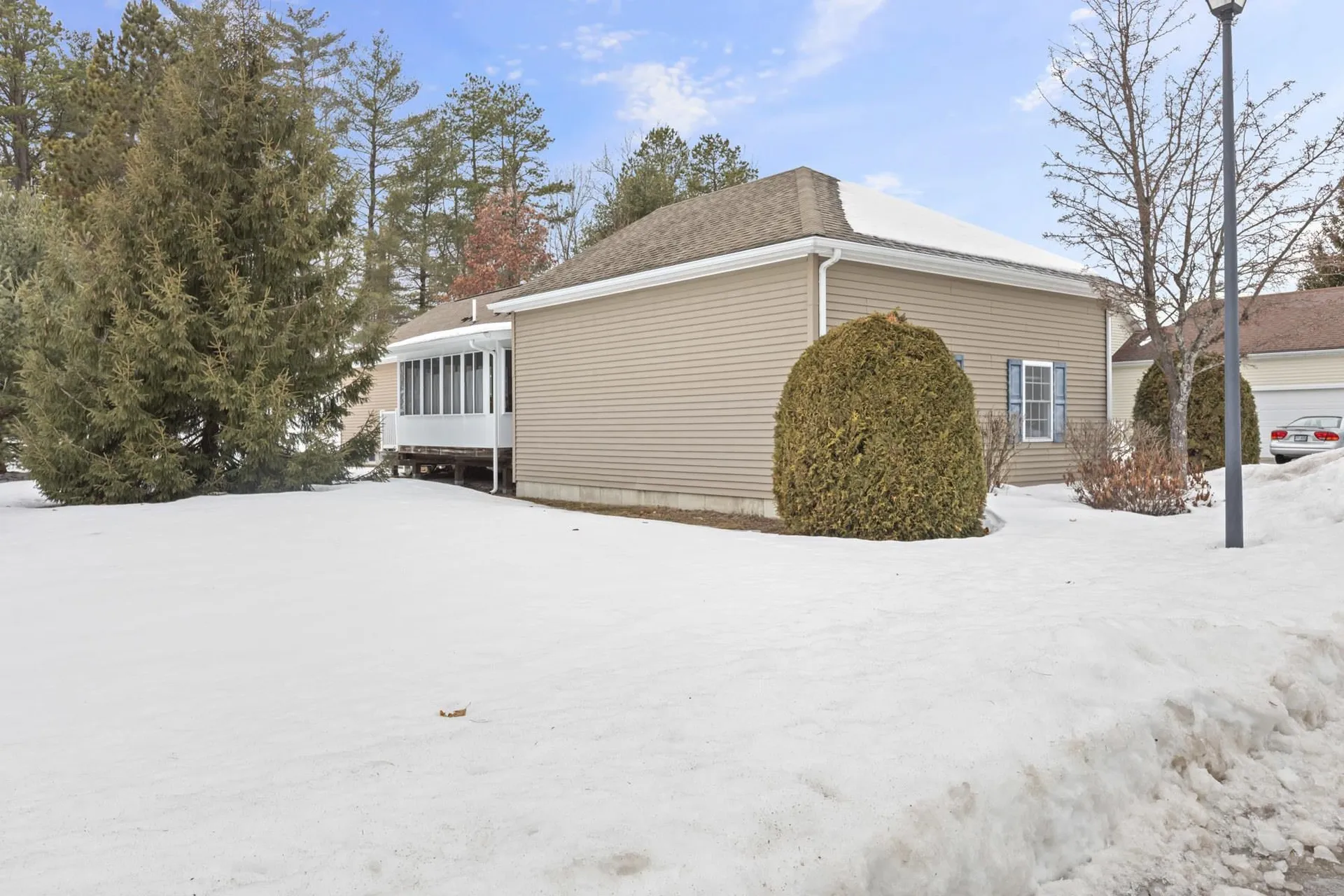 23 Ironwood Circle Hooksett NH 03106