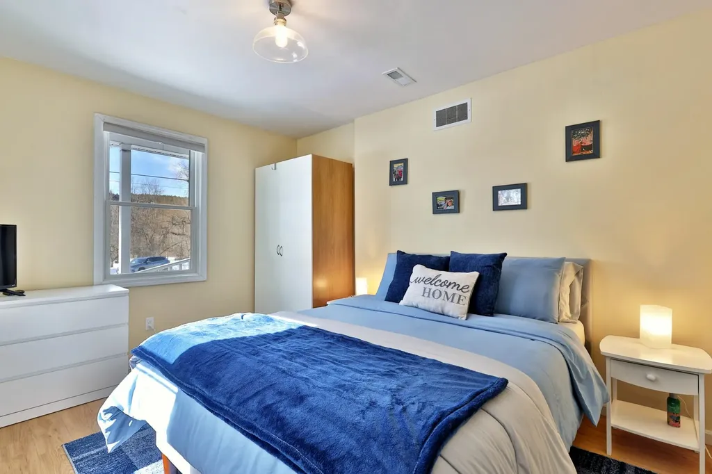 192 Stockbridge Common Stockbridge VT 05772