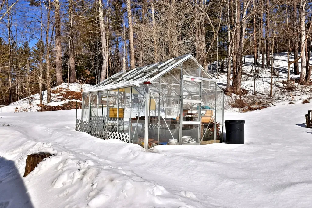 192 Stockbridge Common Stockbridge VT 05772