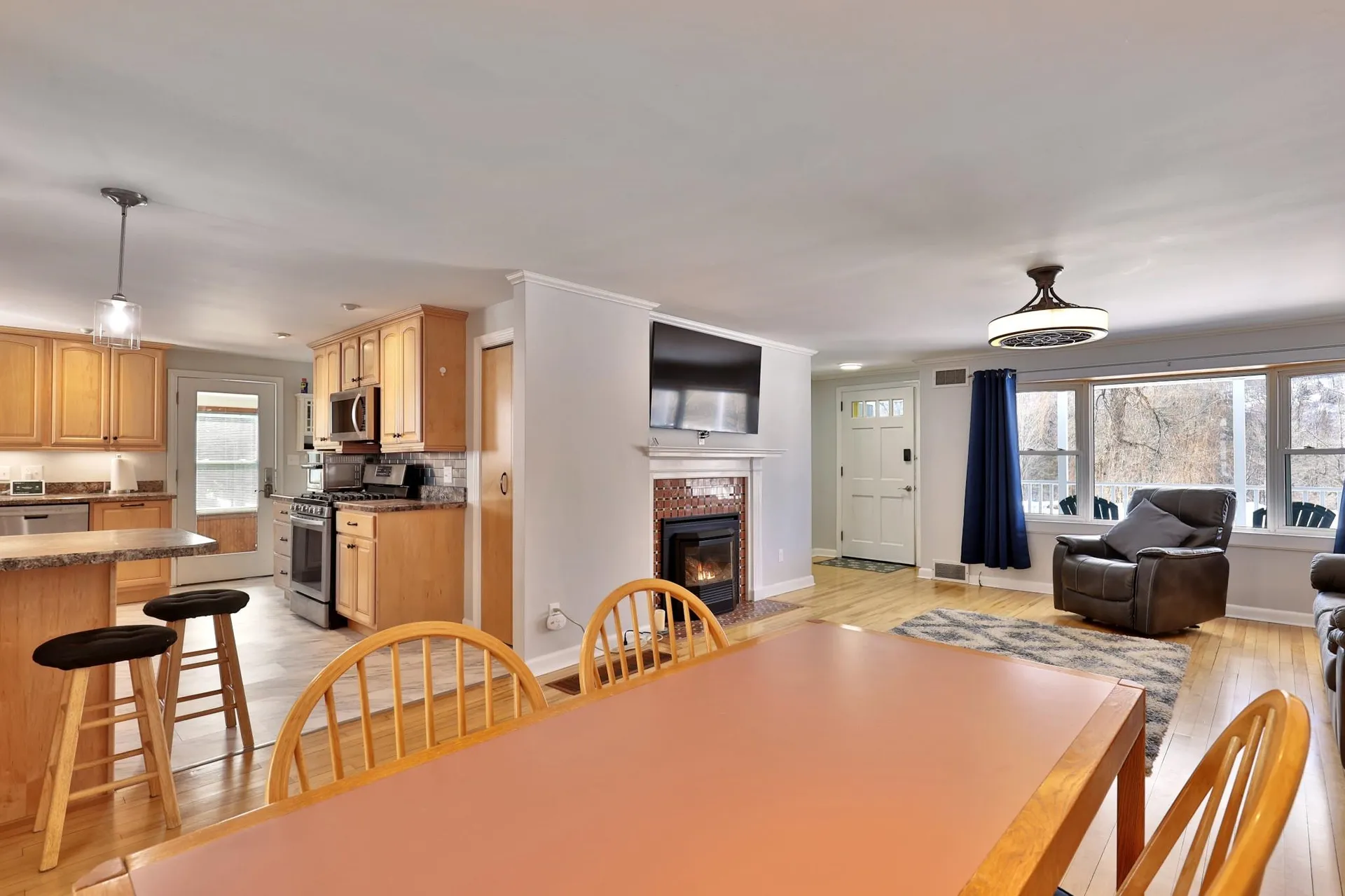 192 Stockbridge Common Stockbridge VT 05772