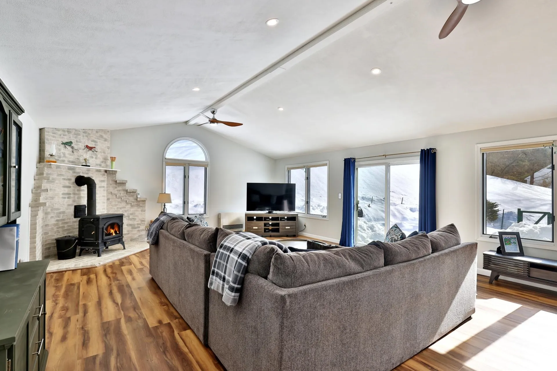 192 Stockbridge Common Stockbridge VT 05772