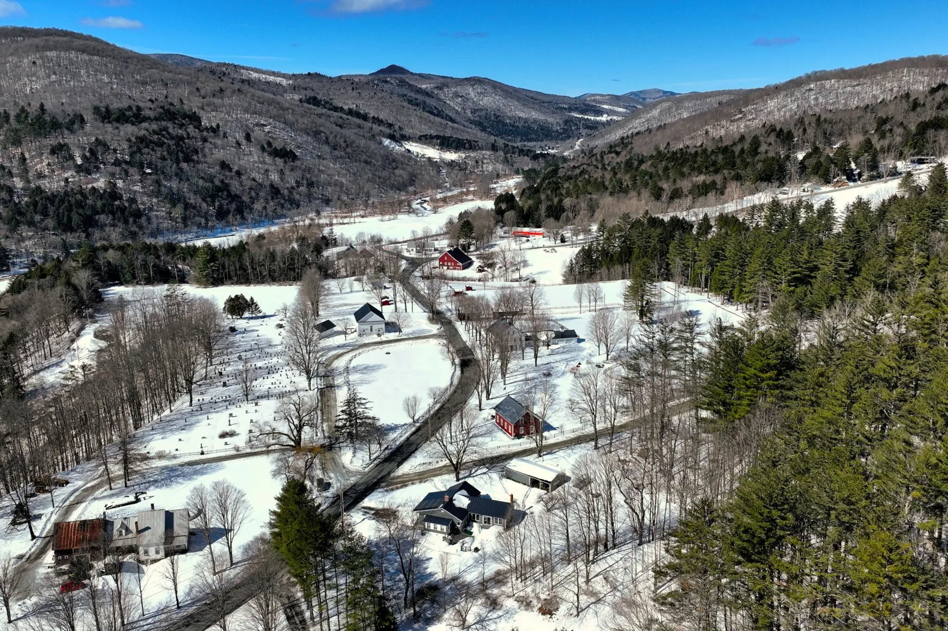 192 Stockbridge Common Stockbridge VT 05772