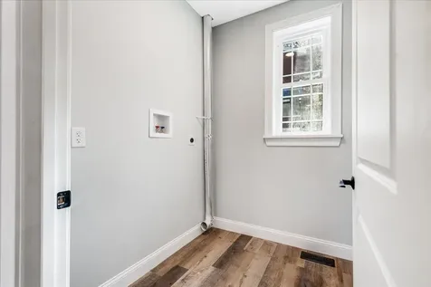 4 Norton Street Amherst NH 03031