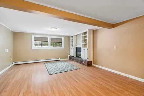 12 Goodfellow Road Hanover NH 03755