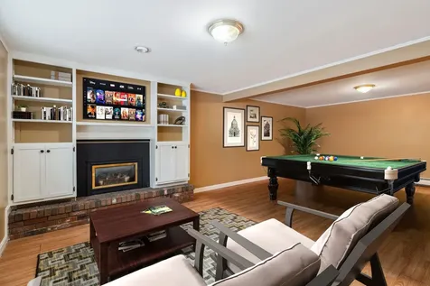 12 Goodfellow Road Hanover NH 03755
