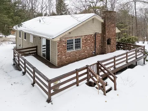 12 Goodfellow Road Hanover NH 03755
