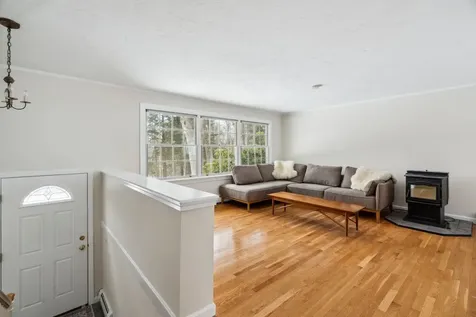 12 Goodfellow Road Hanover NH 03755
