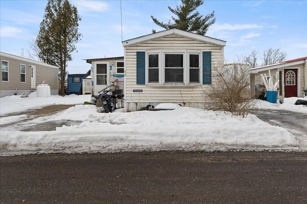 52 Rita Way Milton VT 05468