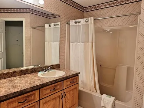 160 Deer Park Drive Woodstock NH 03262