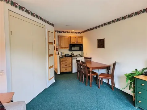 160 Deer Park Drive Woodstock NH 03262
