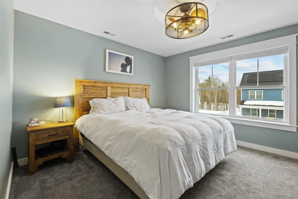 13 Eisenhower Drive Rochester NH 03867